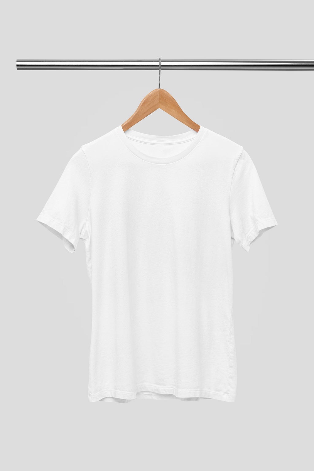 The Essential Women’s White Tee